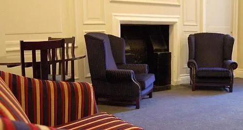 惠特比国际青年旅舍 旅馆 *