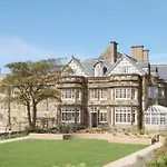 Yha * Whitby