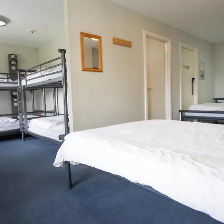 Yha Hostal