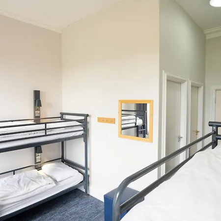 Yha Hostal