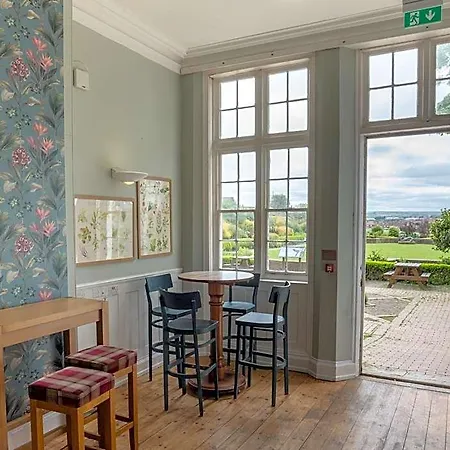 Yha Whitby