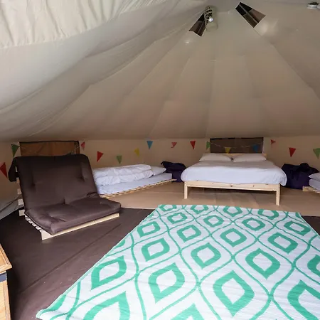 Yha Hostel