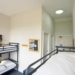 Hostel Yha